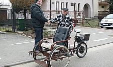 Rikszarz z Legionowa. Urzędnicy zawiedli, ludzie pomogli