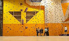 Wspinarnia w Wawrze. 40 dróg do wspinaczki