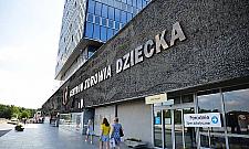 Rozpacz matki, bezradny szpital. Pomogli mieszkańcy Wawra