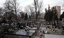 Cmentarz wśród bloków. Tu spoczywa ikona piosenki