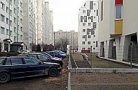 Jedna ulica, dwa światy