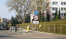 Deptak w budowie. Nowe lampy, ławki i obfita zieleń