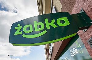 Żabka to poczta. Będzie czynna w niedzielę?