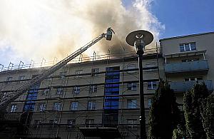 Groźny pożar przy Kochanowskiego