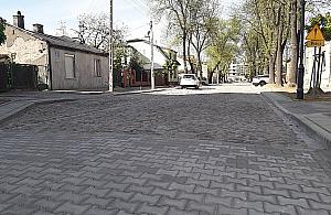 Powrót do dawnej Warszawy? Dołożyli tandetę lat 90.