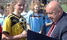 Mistrzynie Białołęki. Dziewczynki kochają piłkę