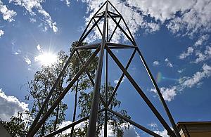 Na pamiątkę Radiostacji. Pomnik w prezencie