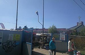 Co z bazarkiem przy Kondratowicza?