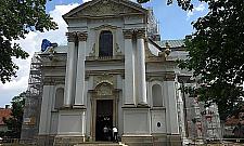 Metamorfoza "u kamedułów". Wizytówka Bielan