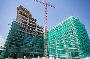 Nowe budynki, nowa ulica. "Browary" rosną