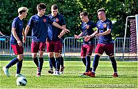 Wielka piłka na białołęckim boisku