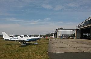 Bielany za lotniskiem. Chcą zostawienia awionetek