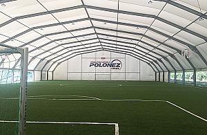 Lubisz pokopać? Całoroczne boisko piłkarskie do wynajęcia