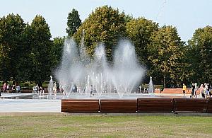 Park Szymańskiego jak nowy. Fontanny zachwycają