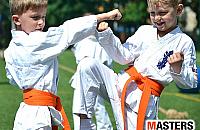 Naucz dziecko prawdziwego karate