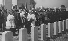 Faszyści na Bielanach. Jedyny taki cmentarz