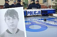 Oszust poszukiwany. Policja prosi o pomoc