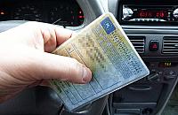 Możesz jeździć bez polisy OC i dowodu rejestracyjnego