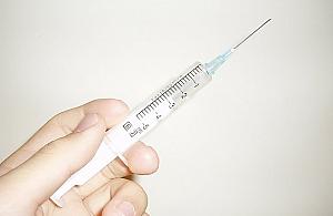 Idzie sezon na grypę. Szczepionki dla seniorów za darmo