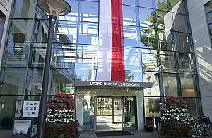 Zachował stołek, utrzymał radę. Sukces Smogorzewskiego