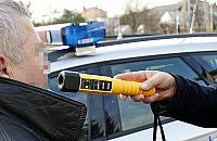 Nietrzeźwi dziadkowie wieźli czterolatkę