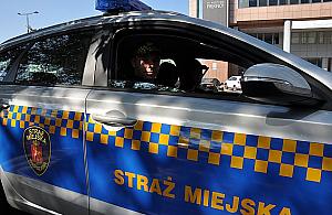 Zaczęła rodzić na ulicy. Pomogła straż miejska