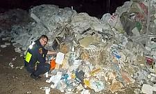 "40 ton odpadów". Dzikie wysypisko na Białołęce