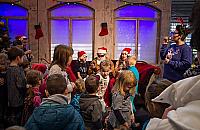 Grudzień na Białołęce. Seks, kabaret i Mikołajki