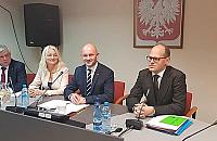 Micha� �ebrowski przewodnicz�cym. Kto b�dzie burmistrzem?