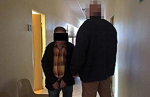 Napad z nożem przy Wolskiej. Kobiecie pomogli strażacy