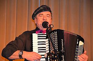 Za darmo na Bemowie: Czesław Jakubik z Kapeli Praskiej