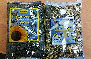 Urzędnicy rozdają... karmę dla ptaków