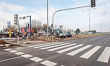 Nowe światła już w budowie. Co z aktywnym przejściem?