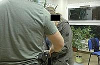 Kradzie� w Wawrze. "Przysz�a posprz�ta�"