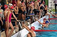 Pływalnia w ogniu krytyki. "Chcą zarobić na dzieciach"