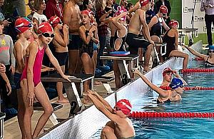 Pływalnia w ogniu krytyki. "Chcą zarobić na dzieciach"