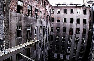 Z kamerą w Pekinie. Co dalej ze Złotą 83?