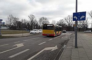 516 stoi w korku? "Kierowca może wybrać trasę"