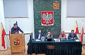 Fatalne wykonanie budżetu. "Najważniejsze, że komisje są ZA"