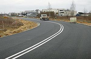 Leroy wybudował ulicę. Większość się cieszy