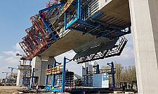 Trasa gotowa w połowie. Przez Wawer po sześciu pasach