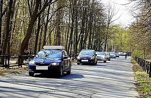 Tak wygląda "zakaz ruchu". Wierni wiedzą swoje