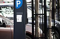 Pierwsza strefa płatnego parkowania na Bielanach. Mieszkańcy oburzeni