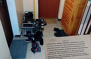 Sprzątanie klatek na Bródnie. "Wyrzucimy bez wahania"