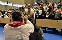 Ksiądz-uzdrowiciel odwiedzi Warszawę. Przyciągnie tłumy?