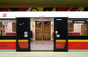 Wypadek w metrze. Dwie osoby ranne