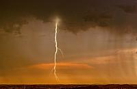 Burza nadciąga nad Warszawę