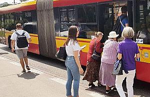 W tramwaju lodówka, w autobusie piekarnik. O co chodzi?