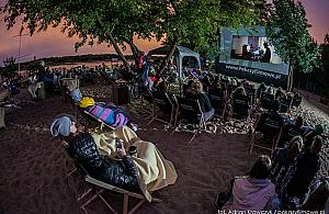 Wawerskie kino na plaży. Znamy repertuar