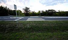 Jabłonna jak z Barei. Absurd goni absurd